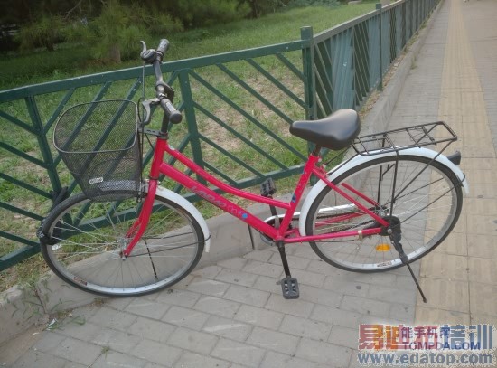 С���ֻ�4����ռ����⣨ͼ�ģ�