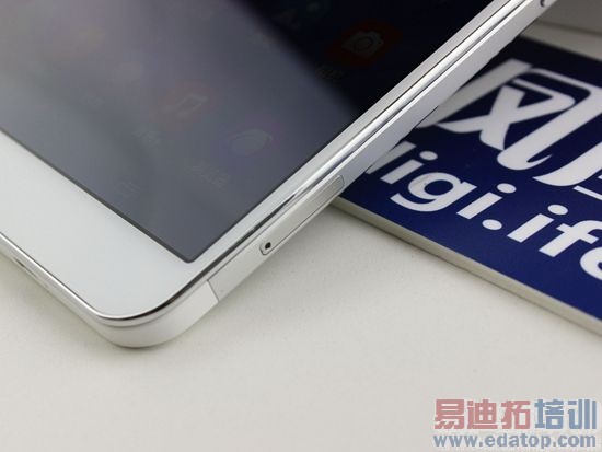 ��Ϊ��ҫX1���⣺���Mate2��ϲ�ǲΰ룿��ͼ��