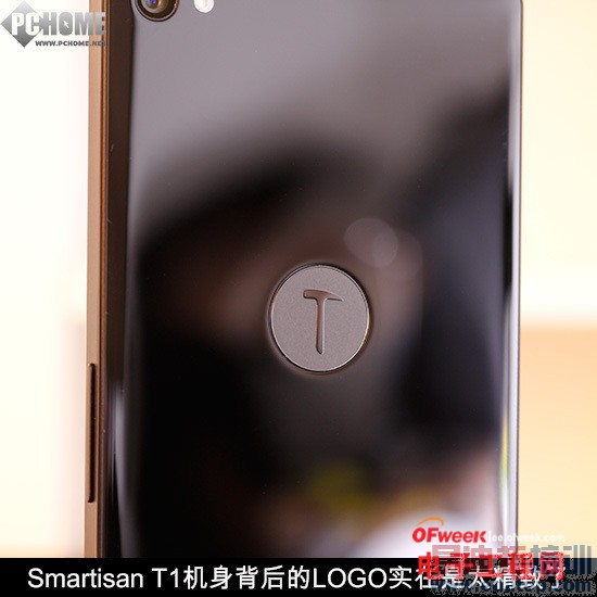 С��4/�����ֻ�T1�Ա����⣺С�׵ĳ���vs���ӵ��黳