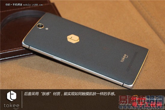 takee1ȫϢ�ֻ�PKƻ��iPhone6 ��ʾ�����й��ϳ�