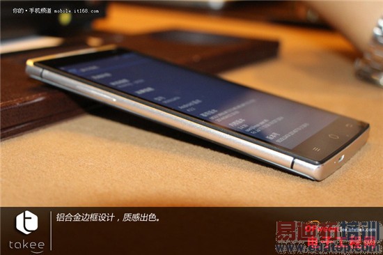 takee1ȫϢ�ֻ�PKƻ��iPhone6 ��ʾ�����й��ϳ�