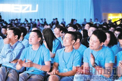 ������ɽկ���ڵİ���   �������ֻ���Ϯ֮·