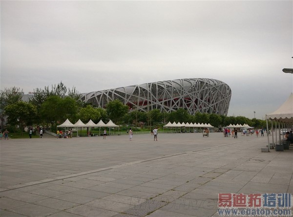 ���ռ��Ծ���С��4�ԱȻ�Ϊ��ҫ6ȫ�����⣨��ͼ��