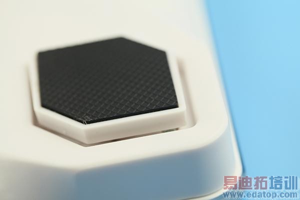 �������������ؼ�  Yolanda����ɷֳ���������