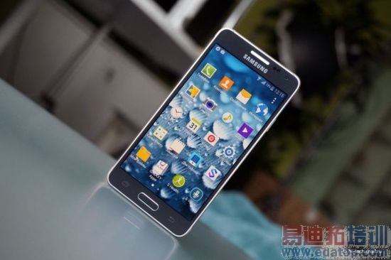 ��ͼ�����ࣺǳ��Galaxy Alpha��ISOCELL������