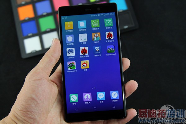 С��4/IUNI U3�Ա����⣺���Լ۱ȶԾ���ɱ����MX4