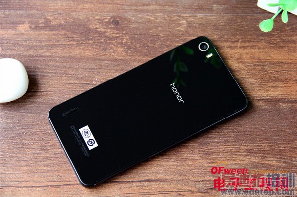 ���ռ��Ծ���С��4�Ա���ҫ6����ͼ��