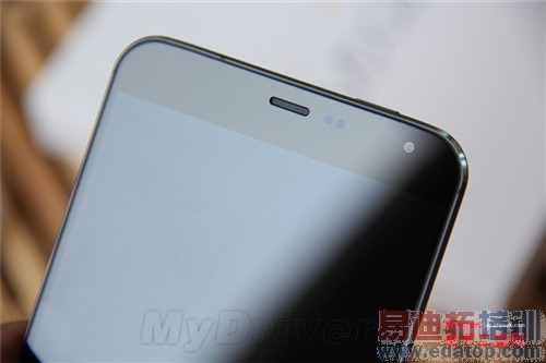 �Ա����⣺����MX4 vsС��4 �Լ۱Ƚ�ɱiPhone6