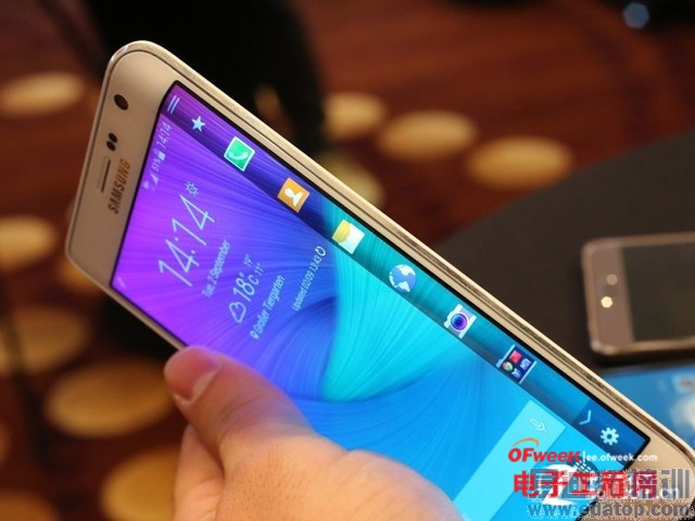 三星Note4/魅族MX4围剿 iPhone6劲敌名单大盘点