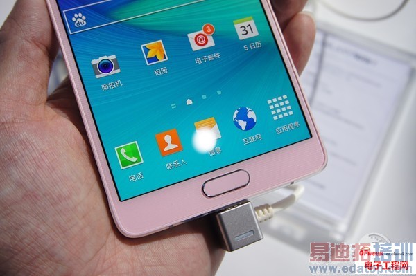 ������ͷ����2K�������߿�  ����Galaxy Note4�ֳ����⣨ͼ�����⣩