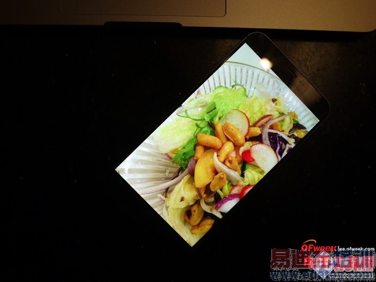 魅族MX4 VS 小米4对比评测:国产强机巅峰对决(图+视频)