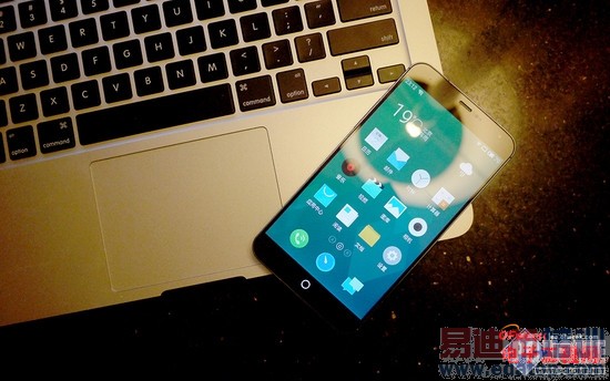 ����MX4 VS С��4�Ա����⣺����ǿ���۷�Ծ���ͼ+��Ƶ��