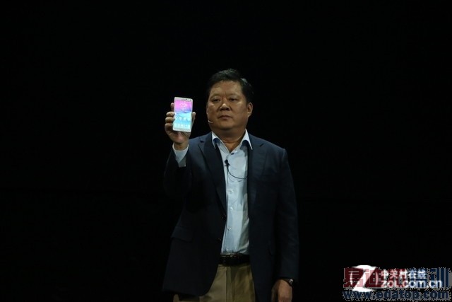 iphone 6����ǰ����ʹ������note 4������ͼ��ʢ��