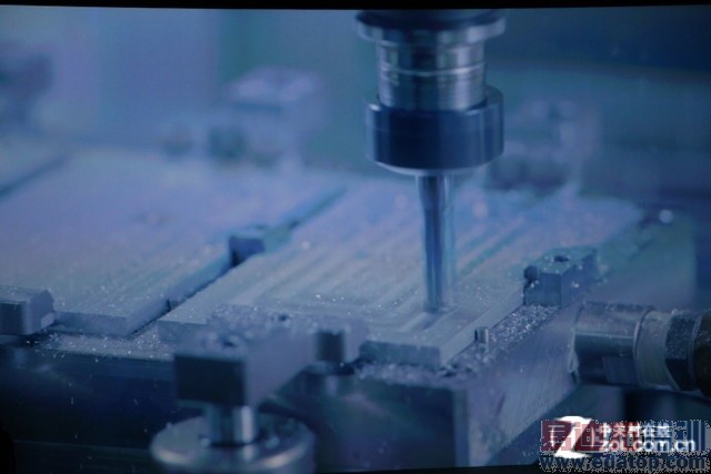 ������ֱ���䡿��Լ9�� ����MX4�����ἴ����ʼ