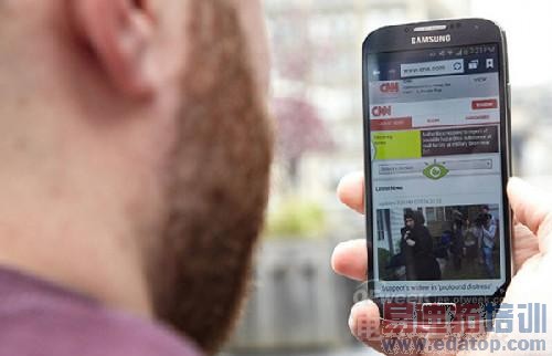 ��ý��10�����޴����ֻ����� ƻ������HTC��ǹ