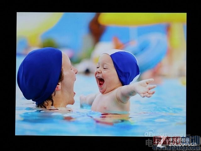 ��ΪMate 7/����ʯ��P7/ȫ����G7��Ļר��ԱȲ���