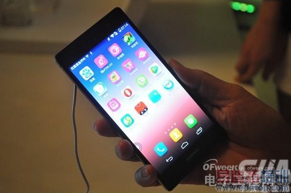 ��ΪMate 7/����ʯ��P7/ȫ����G7��Ļר��ԱȲ���