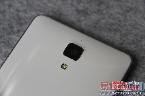 ����MX4/С��4Ӳ������PK��������MT6595��ս����801