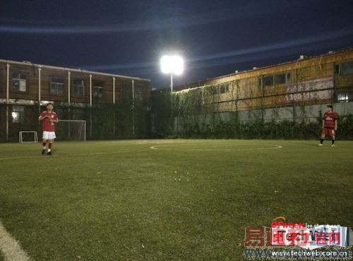 ����MX4/С��4Ӳ������PK��������MT6595��ս����801