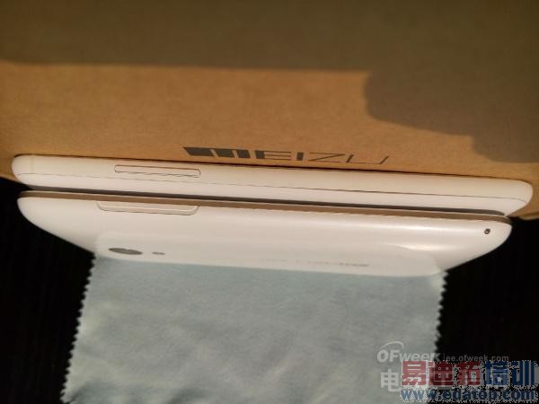 ����MX4��ɫ���ɫ�Ա����⣺���������ص���ײ��ͼ+��Ƶ��