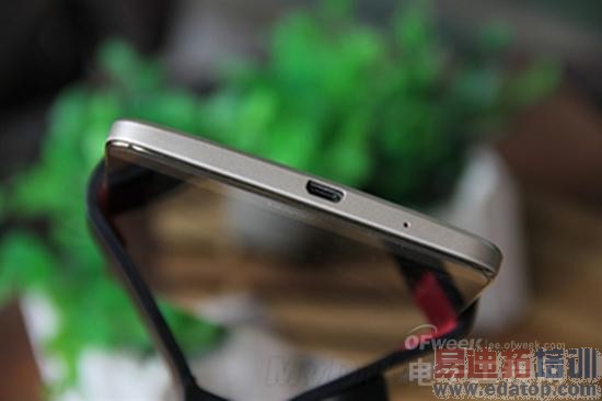 ��ΪMate 7���⣺�Լ۱Ƚ�ɱ����MX4 6��ȫ������ƴiphone6