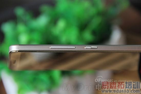 ��ΪMate 7���⣺�Լ۱Ƚ�ɱ����MX4 6��ȫ������ƴiphone6