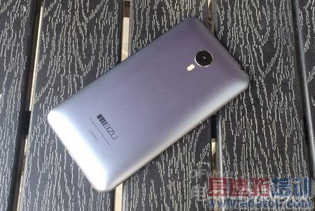 ����MX4/С��4�ԱȲ����������ڱ߹�����ʤС��4��ͼ�͡�