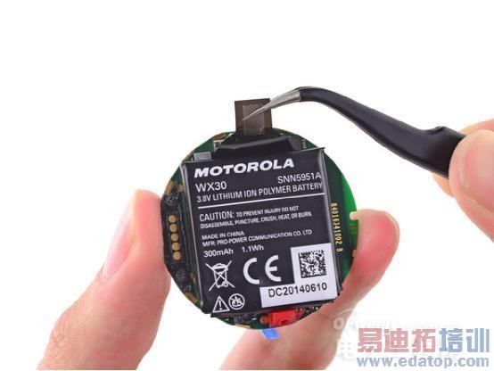 ƴ�ˣ�Moto 360��������Apple Watch