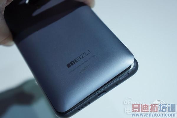 对比评测:魅族MX4 vs iPhone6 国内外