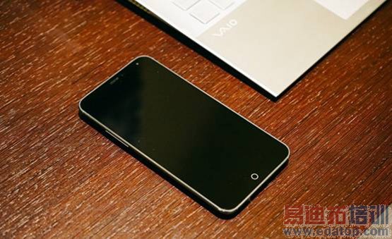 ������PK����ս����iPhone6 ����MX4δ��ȫ�ܣ�