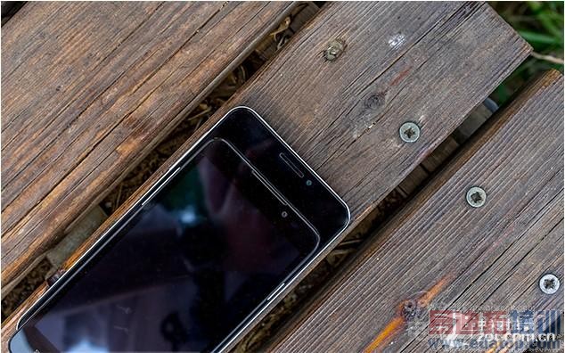 iPhone6���������ɴ���F1��F2�Ա�������ӭս 