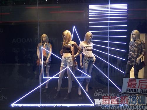 �����⡿����MX4�������� 2070���������᾵ͷ����ͼ�ͣ�