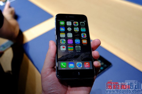 iPhone6/Plus�������⣺����MX4/С��4�ɹ���Ϯ��