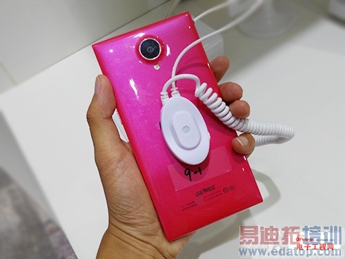 Note4/����MX4/IUNI U3������ ͨ��չ4G�ֻ��Աȿ�