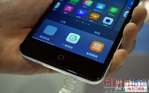 Note4/魅族MX4/IUNI U3齐现身 通信展4G手机对比看