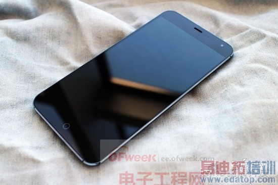 ����MX4��MX3�ռ��Աȣ�Flyme 4.0����զ������ͼ�飩