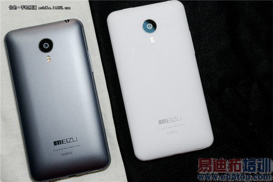 �ڰ�ɫ����MX4ͼ�� С�����콢/MX4 Pro������Ļ�ع�