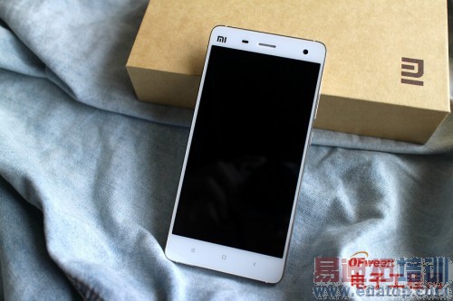 ��ͼ�͡�����MX4/С��4/HTC Butterfly 2��ɫ��Ա��Ǹ���Ư����