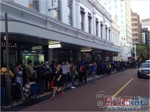 ��������ңԶ�ľ��� ȴ��iPhone/MX4��С��