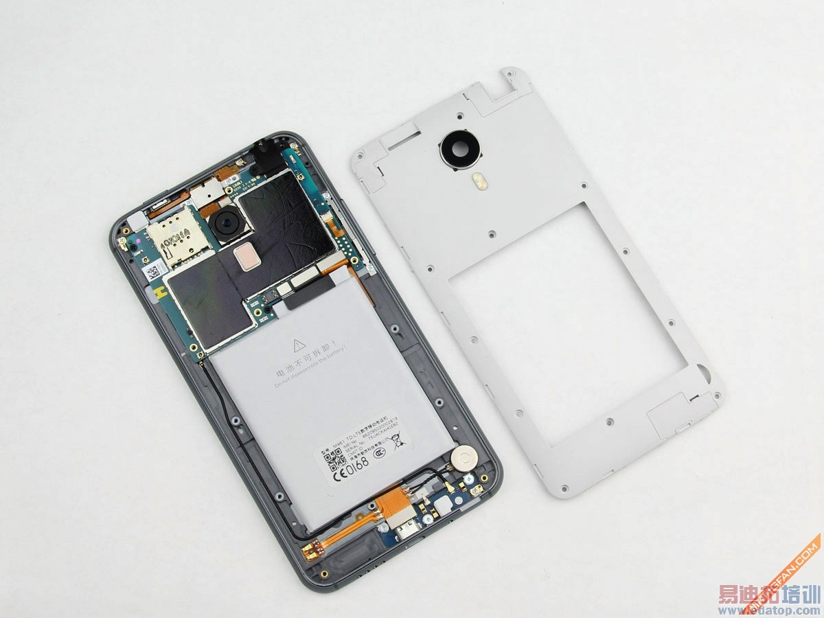 魅族MX4真机拆机图赏:死磕小米4/华为Mate7