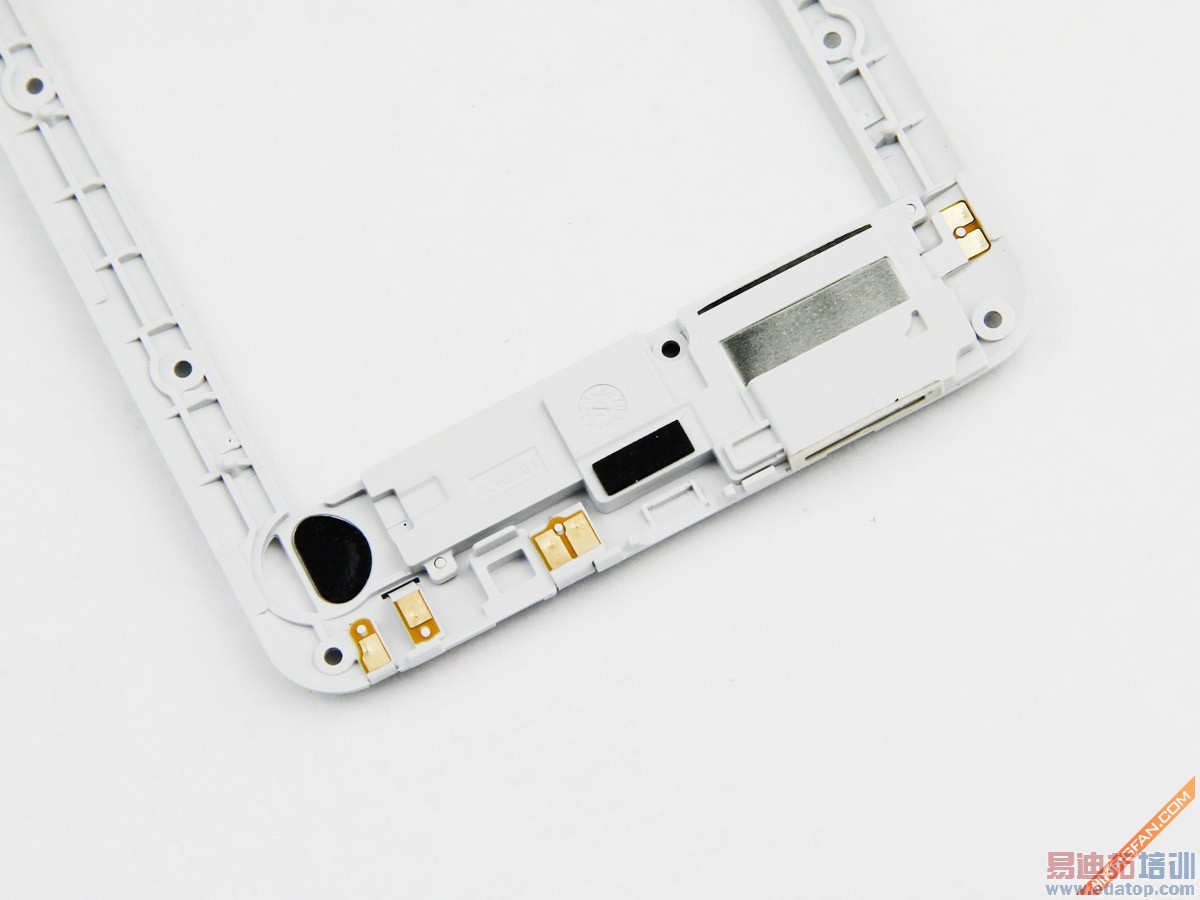 魅族MX4真机拆机图赏:死磕小米4/华为Mate7