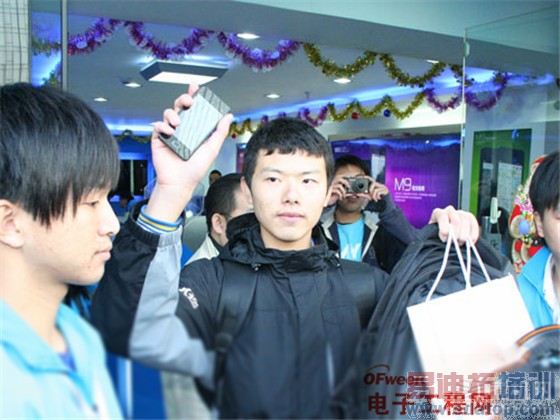 【又出真旗舰】小米锤子死拼魅族MX4:追溯