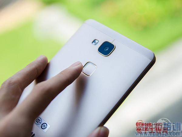 ��ΪMate7ָ��ʶ������� �а�MX4/Note4/iPhone6