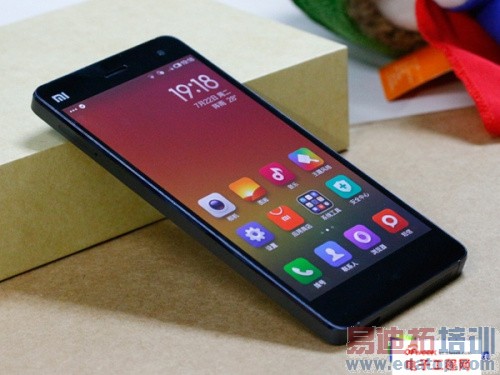 ѧ�ò�����iphone ��4/MX4/��ҫ6Լ��������PK��ͼ�����⣩