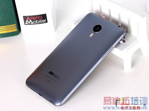 ѧ�ò�����iphone ��4/MX4/��ҫ6Լ��������PK��ͼ�����⣩