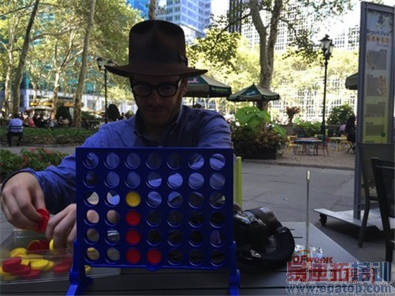 ��ɱ������ͷ��iPhone 6 Plus������������ ���۵���ʱ