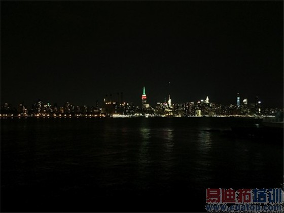 ��ɱ������ͷ��iPhone 6 Plus������������ ���۵���ʱ