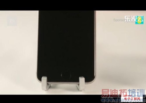 魅族/小米激战正酣苹果已悄悄来袭 iPhone 6/Plus开箱对比评测