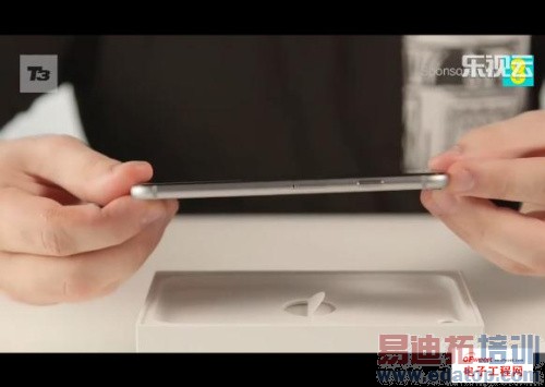 魅族/小米激战正酣苹果已悄悄来袭 iPhone 6/Plus开箱对比评测