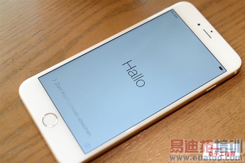 魅族/小米激战正酣苹果已悄悄来袭 iPhone 6/Plus开箱对比评测